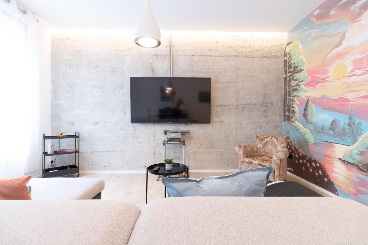 Moyua Luxe By Staynnapartments Bilbao Bagian luar foto